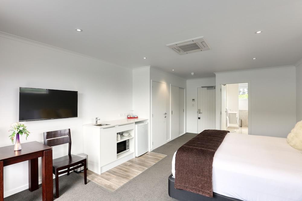 Marsden Lake Resort Central Otago