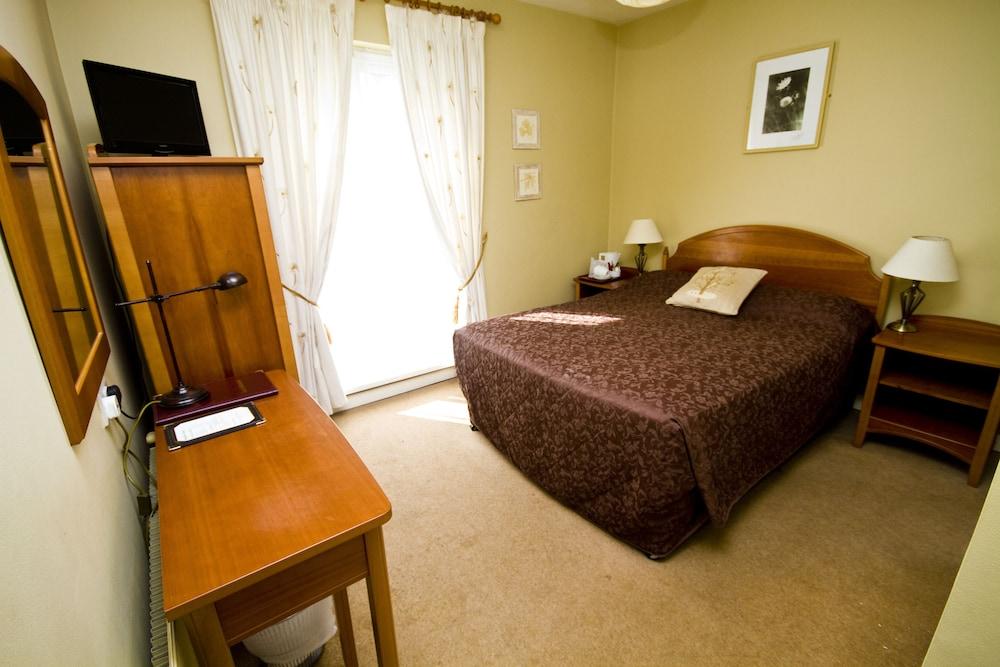 Beach Haven Accommodations