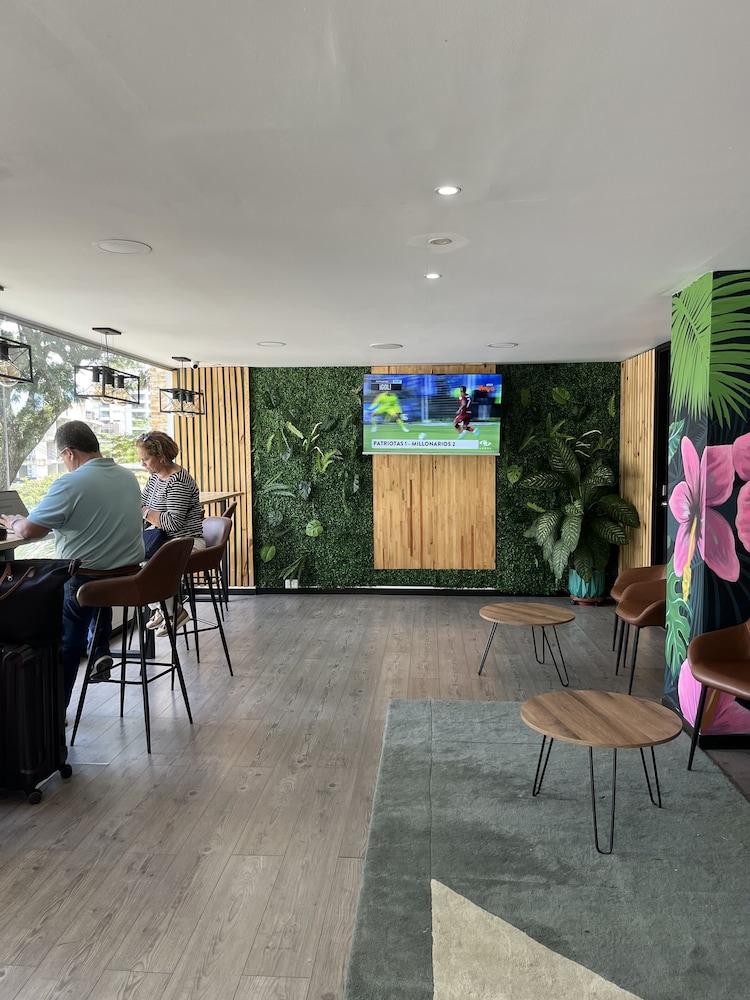 Hotel Greenview Medellin