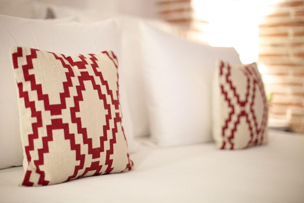 Casablanca Belle & Boutique