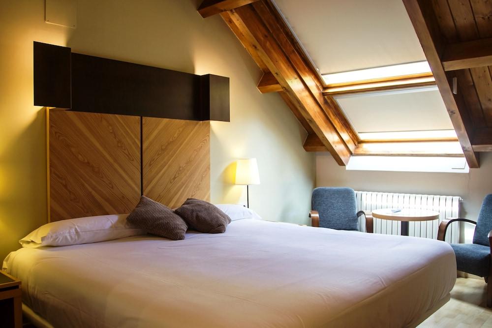 Hotel Silken Ordesa