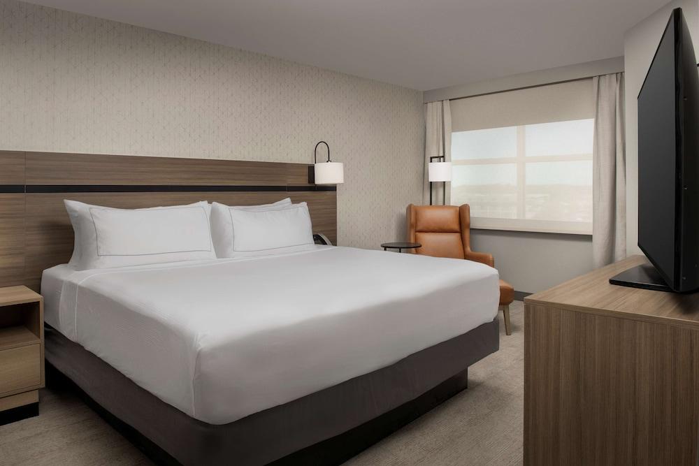 Doubletree by Hilton Chattanooga Hamilton Place