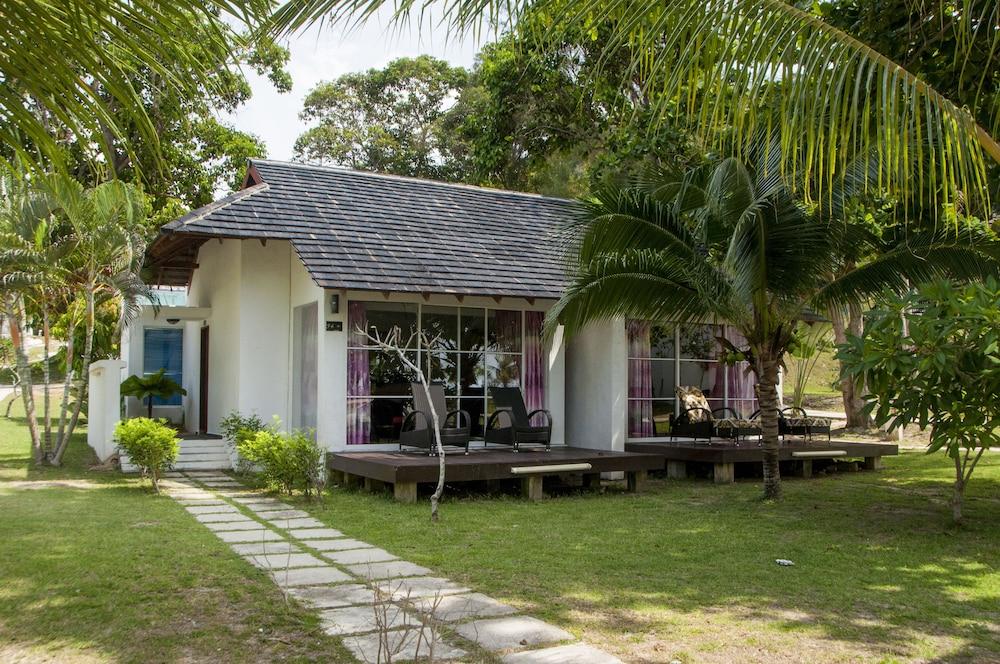 Sari Pacifica Resort & Spa Sibu Island