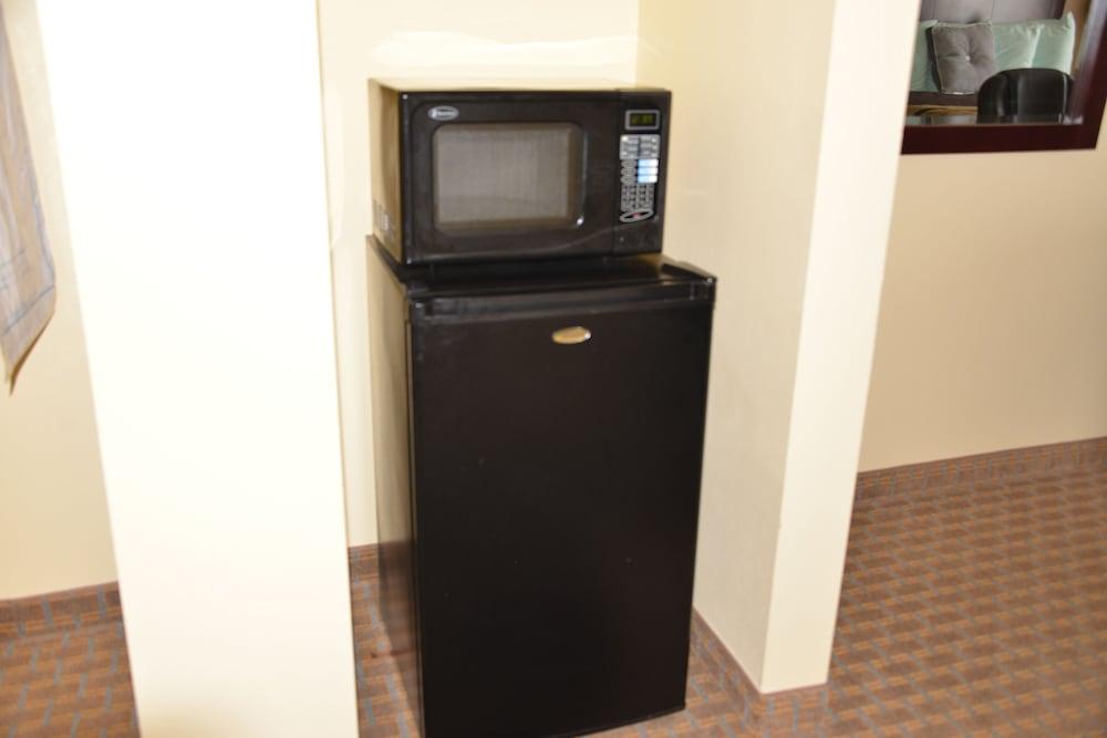 Irish Inn And Suites