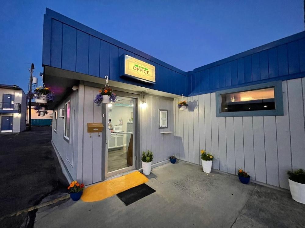 Capital O Budget Inn Ontario I-84