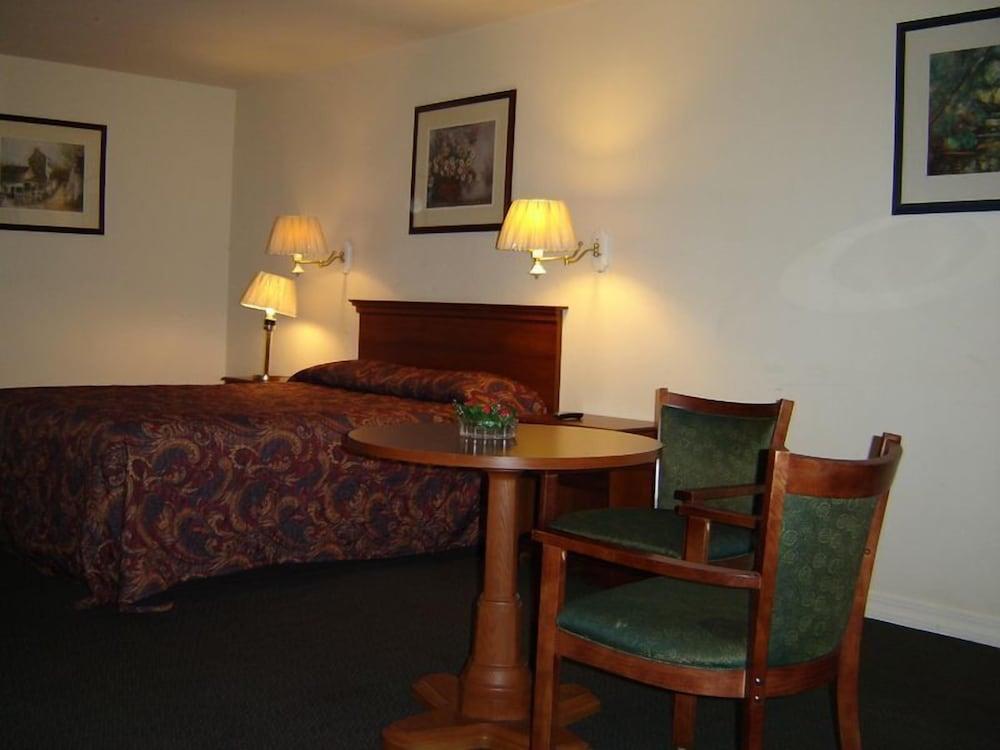 Budget Motor Inn - Stony Point
