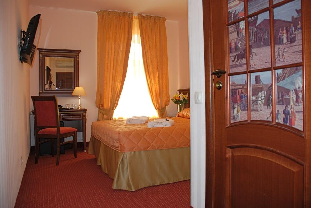 Avent Inn Nevsky
