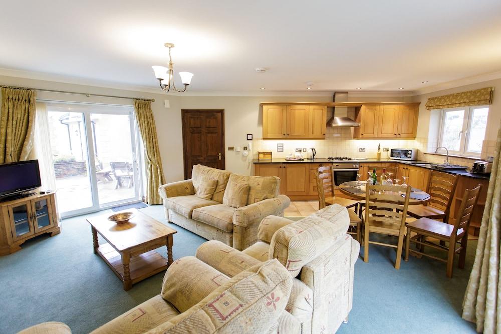 Porth Veor Villas & Apartments