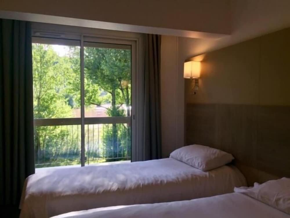 La Chartreuse Logis Hotel Restaurant