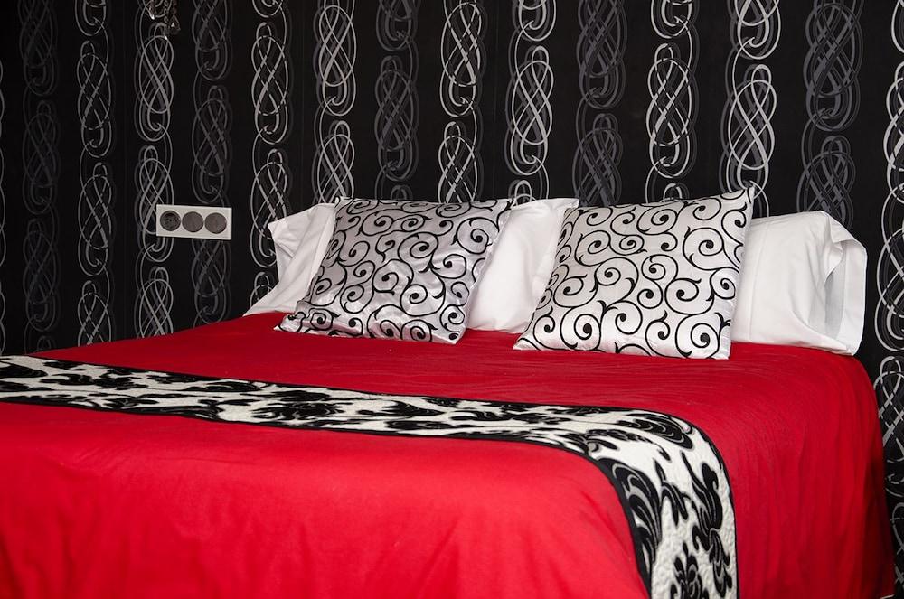 Hotel Llar La Morena