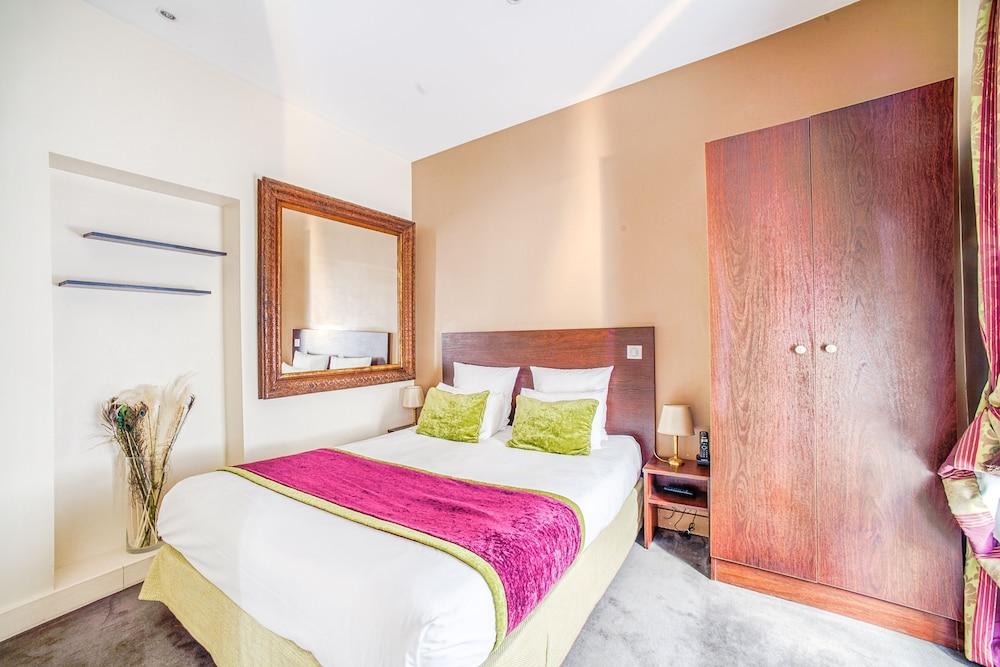 Queens Boutique Hotel