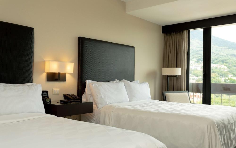 Hilton San Salvador