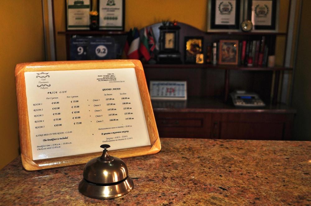 Family Hotel at Renaissance Square