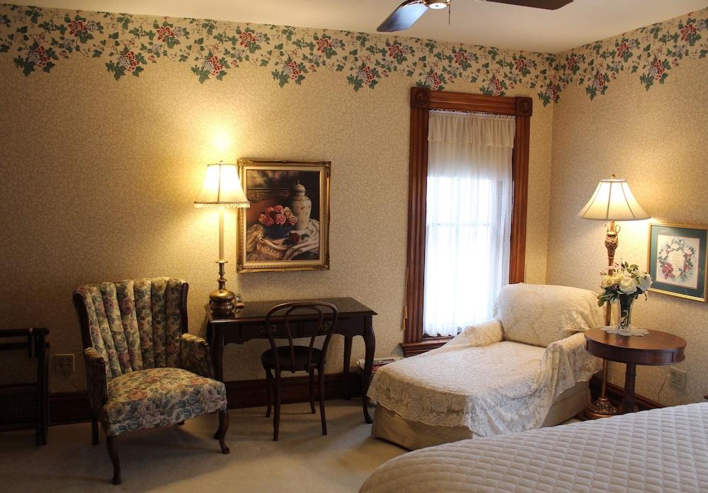 Victorian Rose Garden