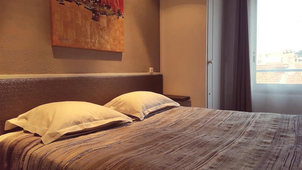 Hôtel Le Chardon Bleu