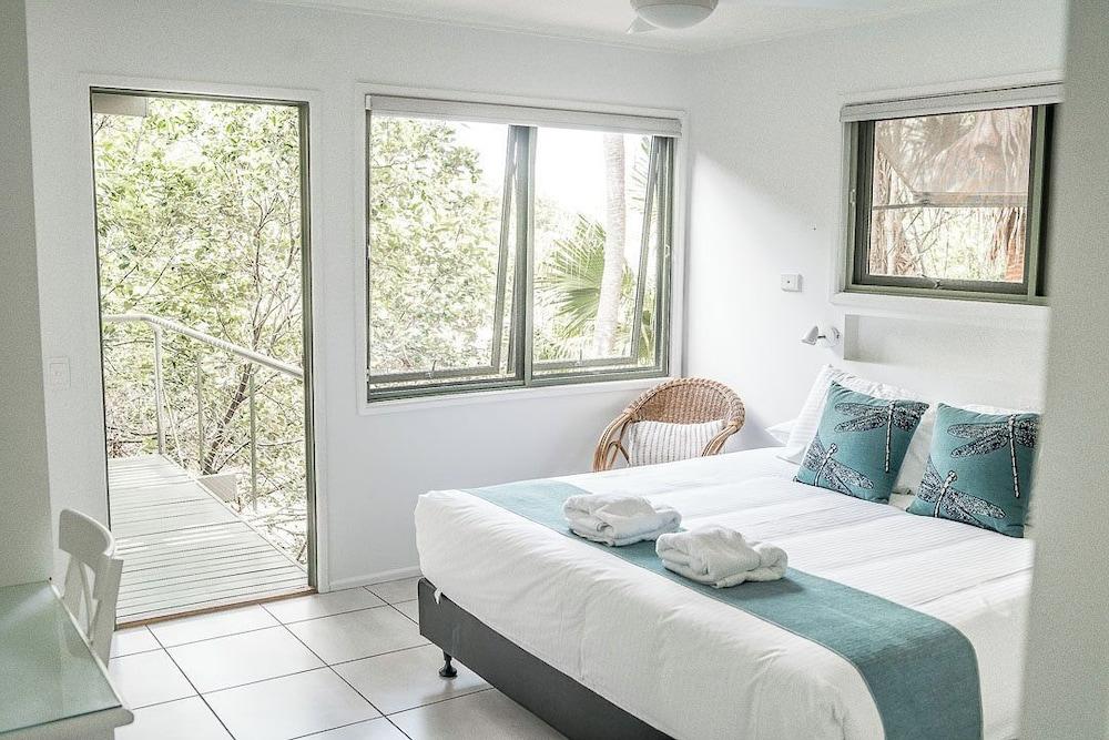 The Retreat Beach Houses