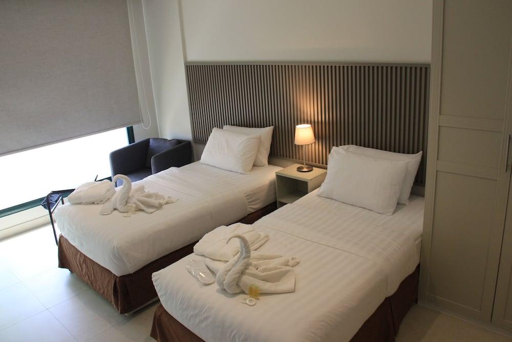 Times Square Suite Hotel