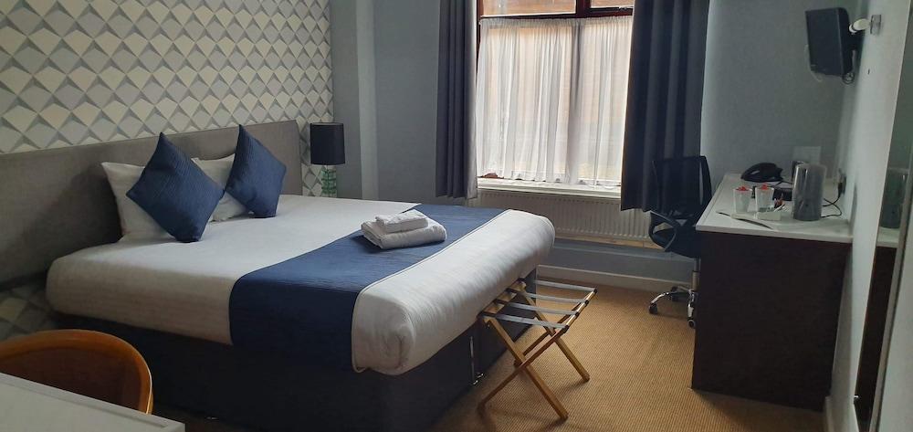 Draycote Hotel and Whitefields Golf Club