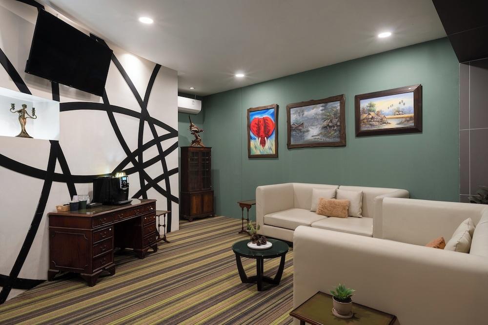 The Legacy Hotel Nana Sukhumvit, Aspira Collection