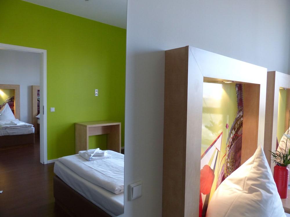 H+ Hotel 4 Youth Berlin Mitte