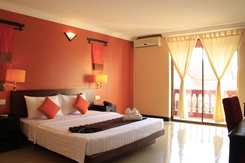 Mekong Angkor Palace Hotel