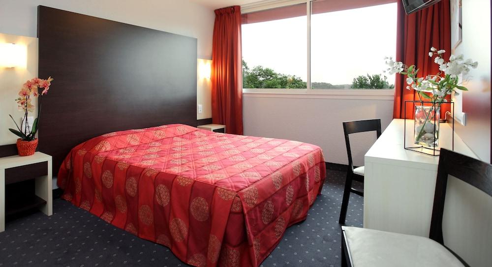 Hôtel Le Clos Roussillon