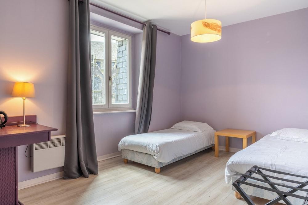 Logis Auberge Saint Thégonnec & son Restaurant