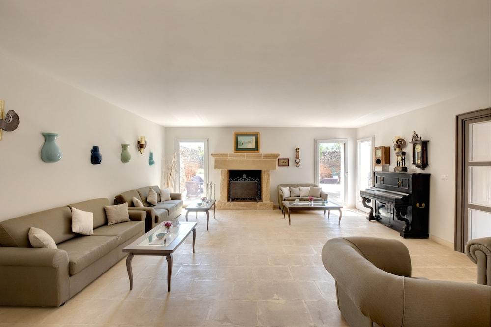 Tenuta Monacelli Lecce