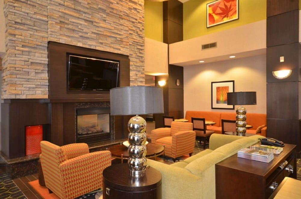 Hampton Inn & Suites Tulsa/Catoosa