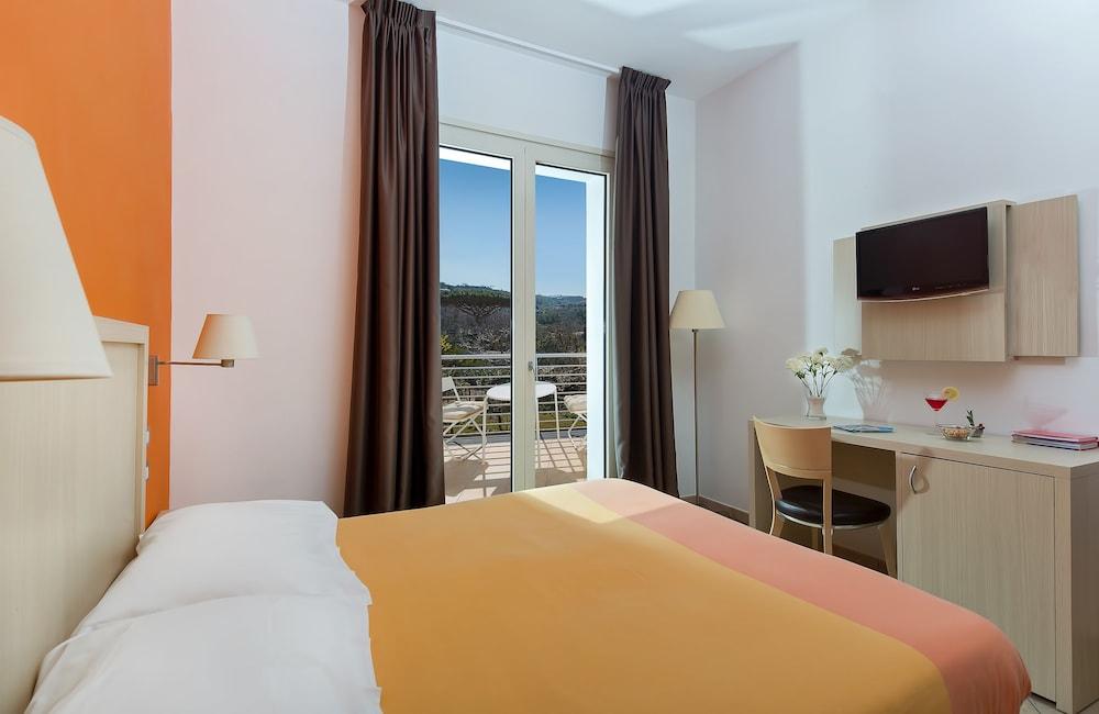 De Maria House Bed & Breakfast