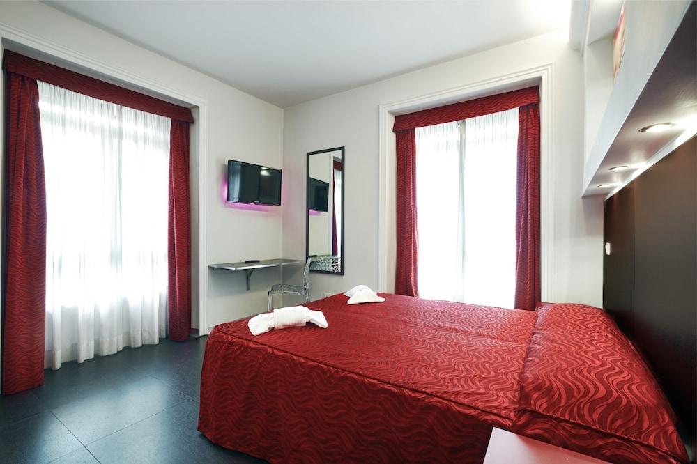 Imperial Suite Rome Guest House