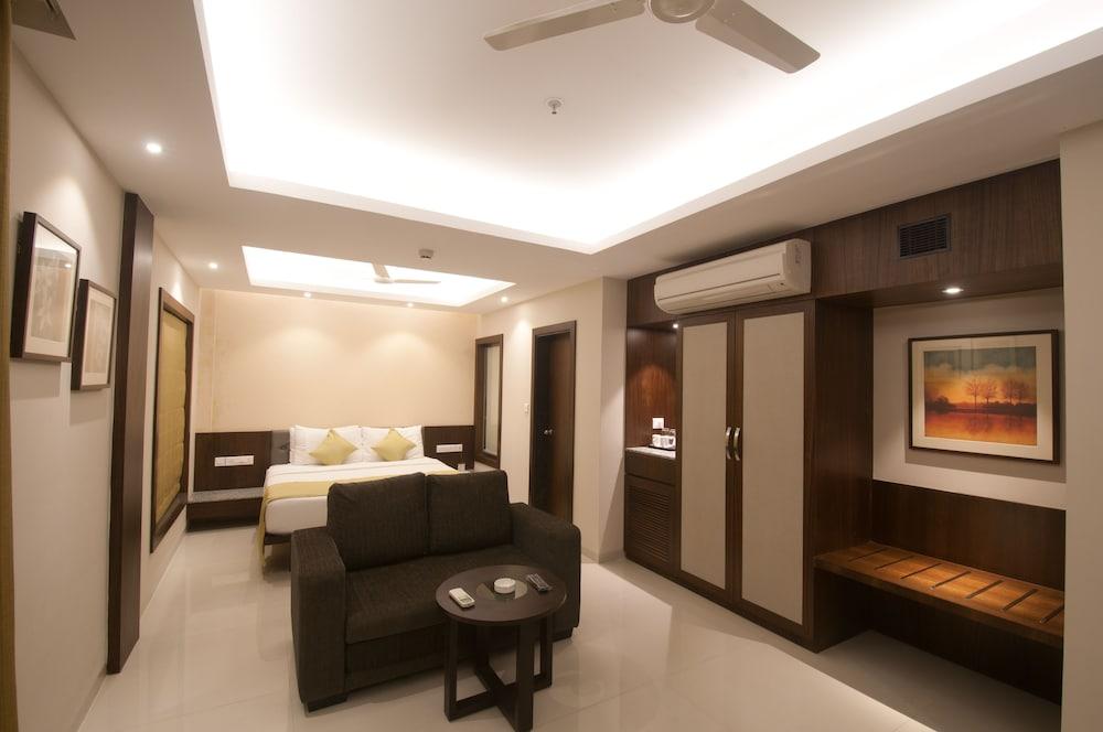 Calangute Tower- AM Hotel Kollection