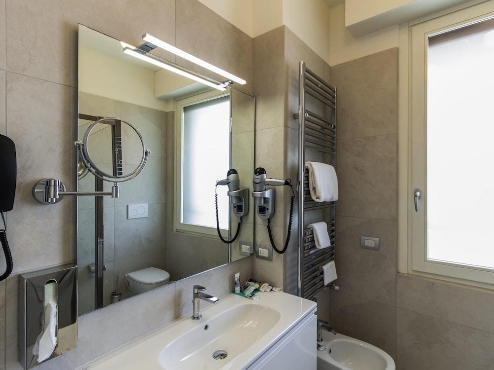 Mercure Milano Solari