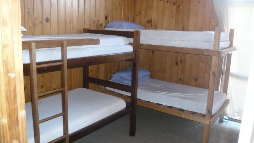 Howard's Lodge - Hostel