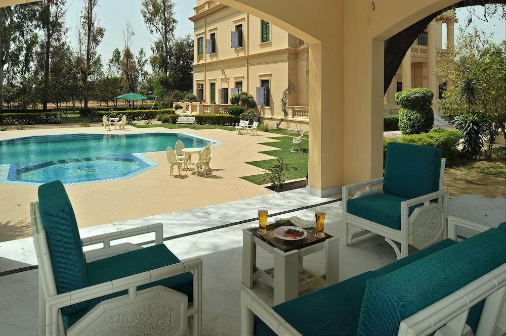 WelcomHeritage Sheikhpura Kothi