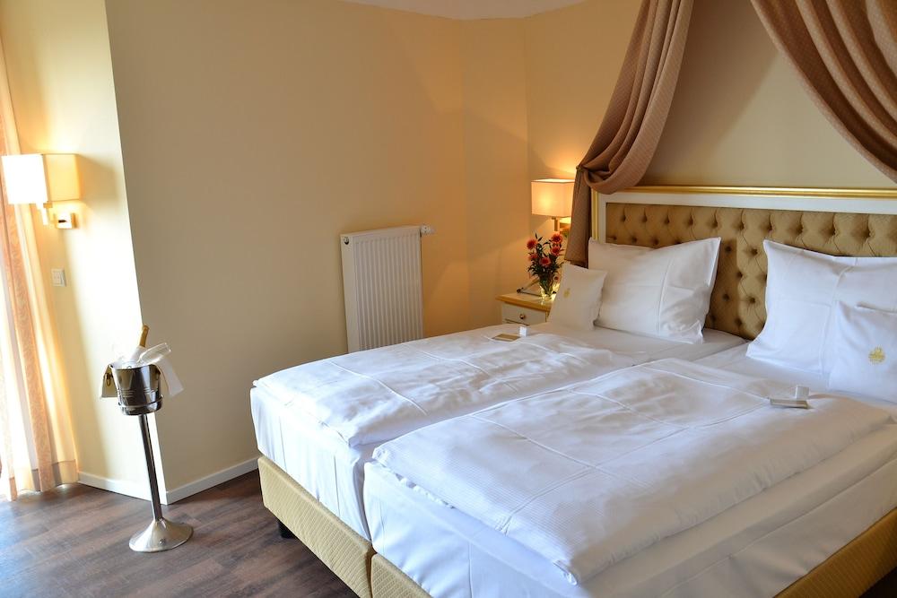 Hotel Burg Staufenberg