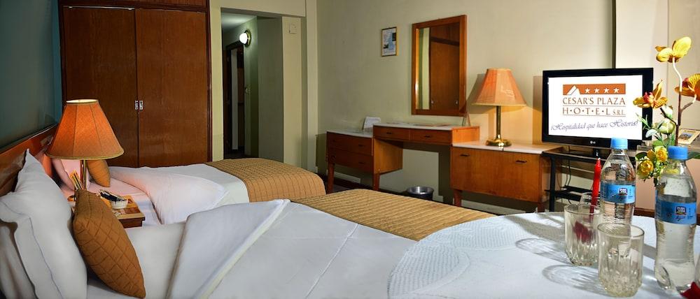 Cesars Plaza Hotel