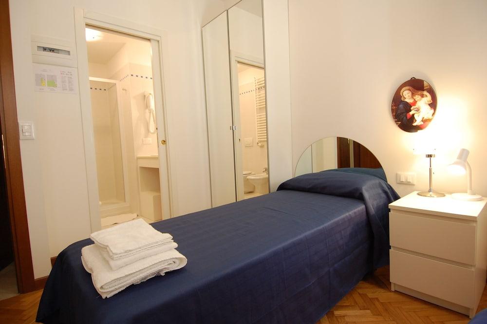 Santa Margherita Guesthouse