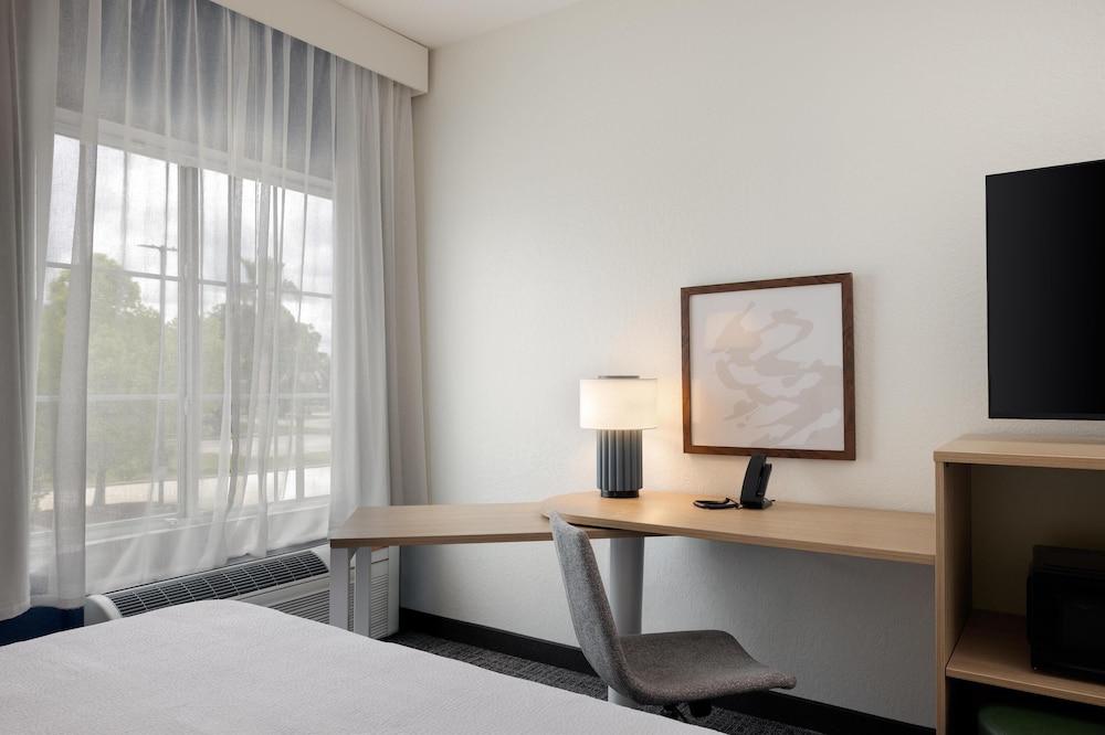 Spark by Hilton Hammond