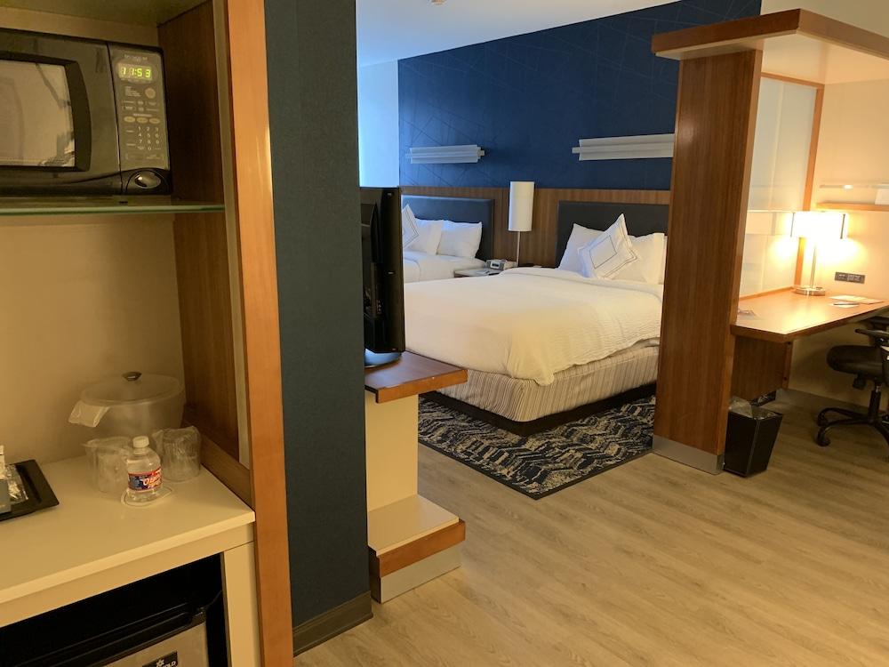SpringHill Suites Houston Baytown