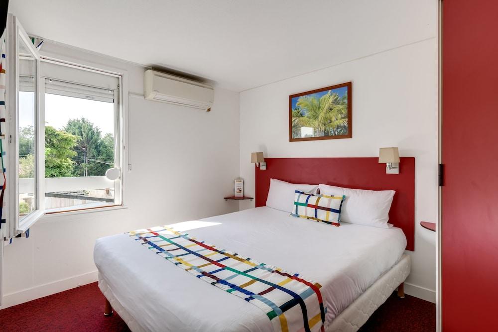 initial by balladins Bordeaux / Eysines