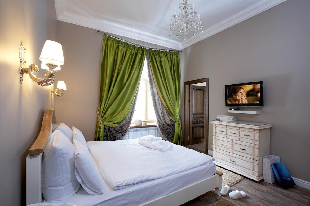 Theatre Boutique Aparthotel