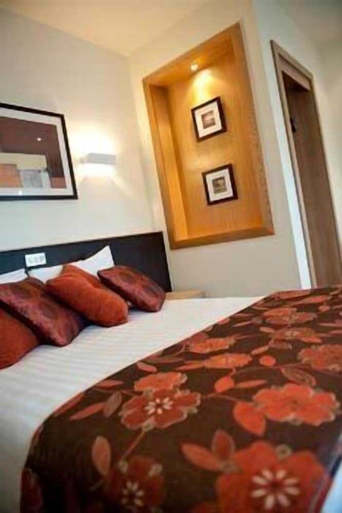 Strangford Arms Hotel Newtownards