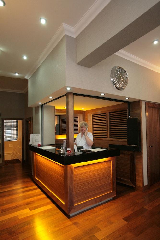 The Kelvingrove Hotel