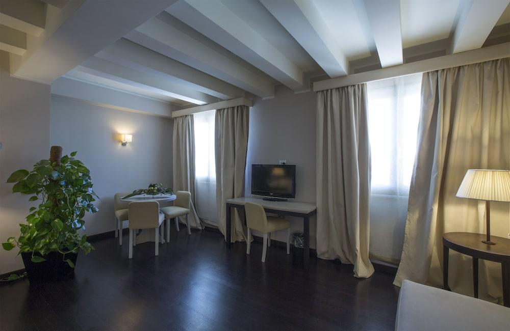 Grand Hotel Villa Itria