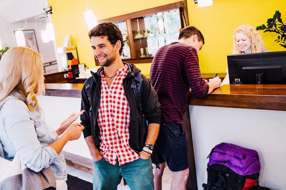 DJH Jugendherberge Augsburg - Hostel