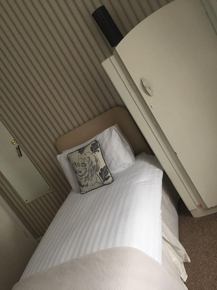 Phantele Bed and Breakfast