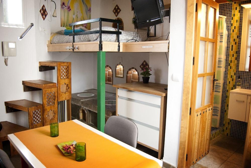 Golondrinas de la Alhambra