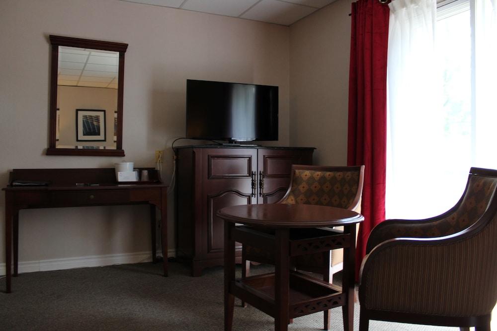 Motel Capri & Suites