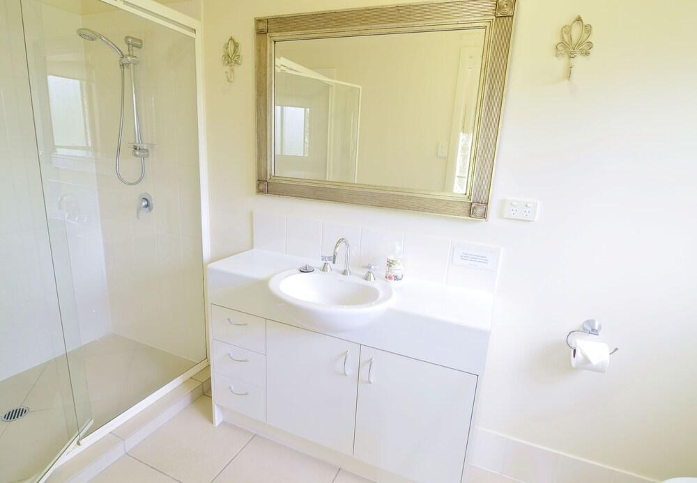 Apple Tree Cottage & Studio